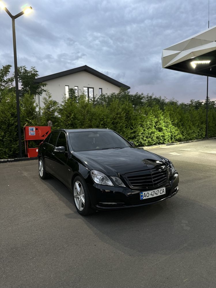Mercedes-Benz w212