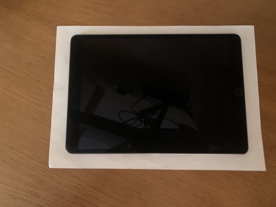 iPad Air 3 у ідеальному стані