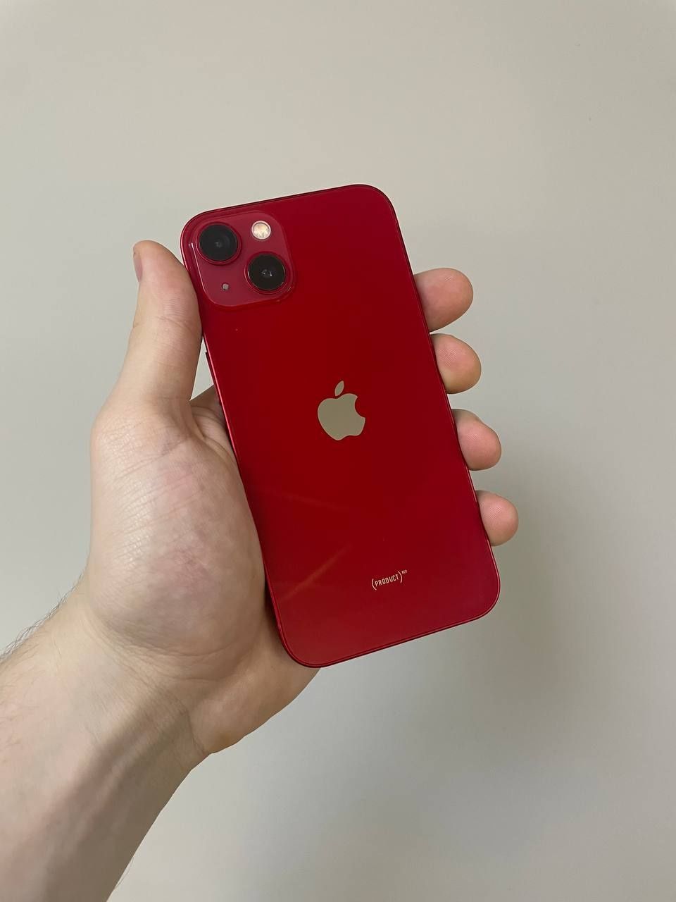 Продам iPhone 13