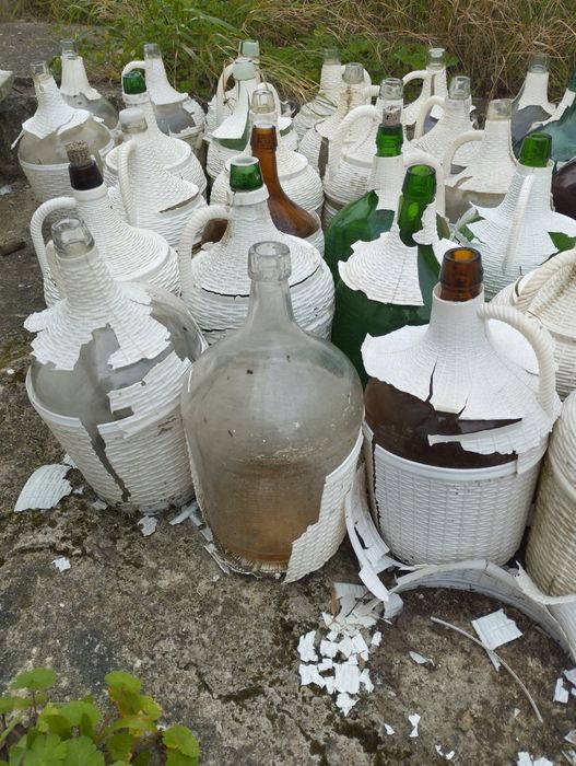 Vendo garrafões usados.