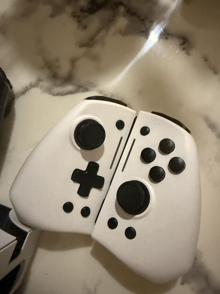 Nintendo switch Oled DESBLOQUEADA + acessórios incriveis
