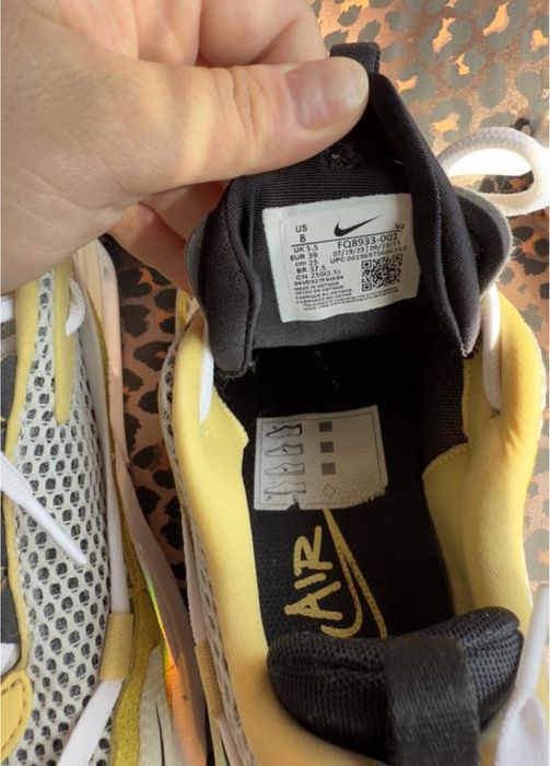 Кросівки жіночі Nike Wmns Air Max Furyosa