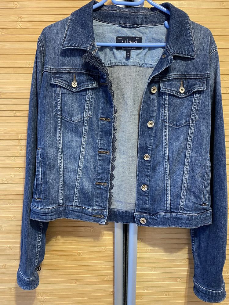 Джинсова куртка Armani Jeans 48 р.