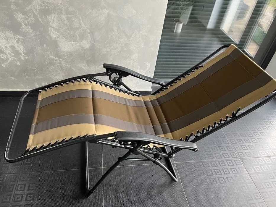 Leżak krzesło turystyczne Amazon Basics NOWY