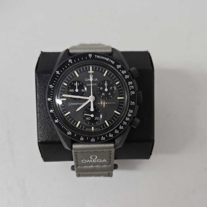 Mercury Watch - minimalistyczny design inspirowany skalistą planetą!