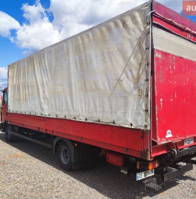 Вантажні перевезення! Висота 2.30 Ширина 2.40 Довжина 6м.