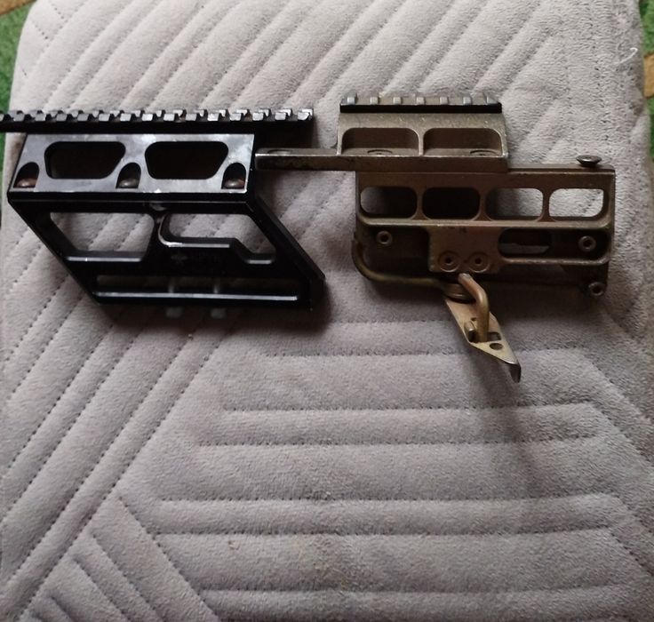 Продам Кронштейни