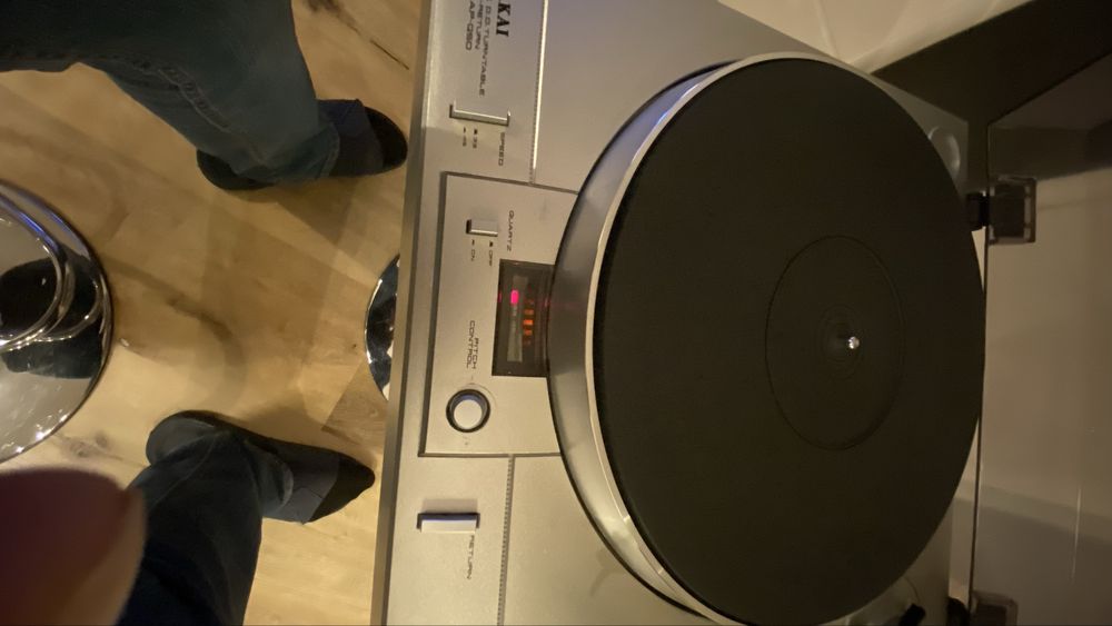 Gramofon Akai AP Q50