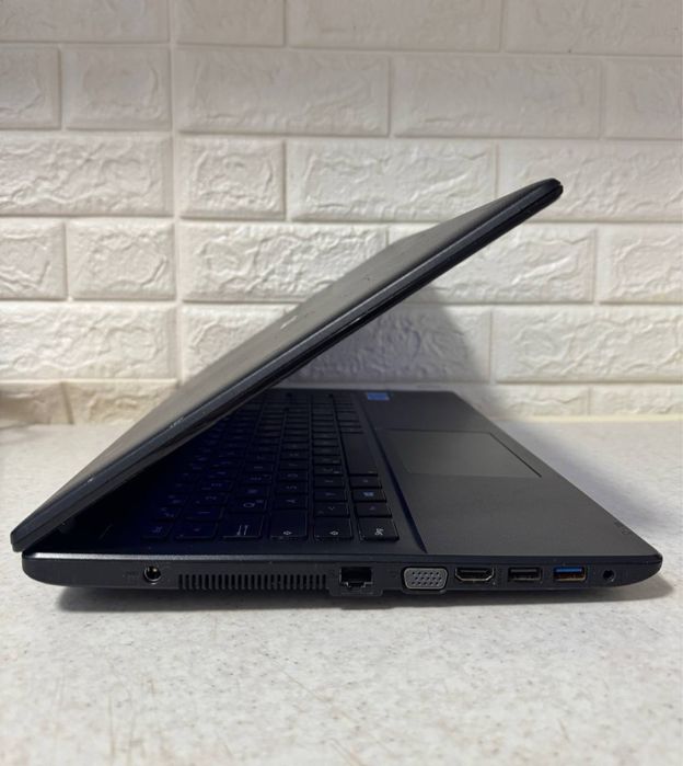 Ноутбук ASU’s F551C