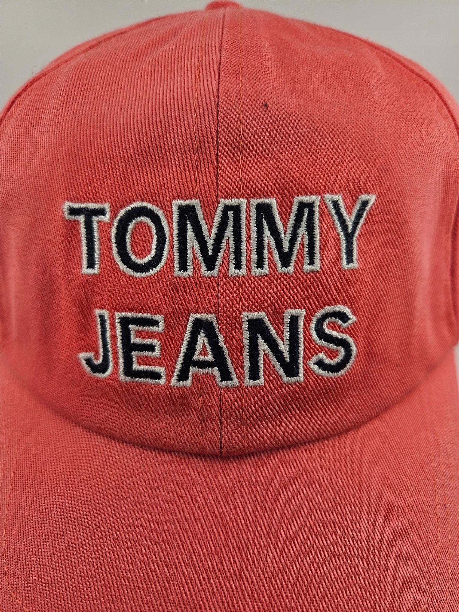 TOMMY HILFIGER Czapka z daszkiem