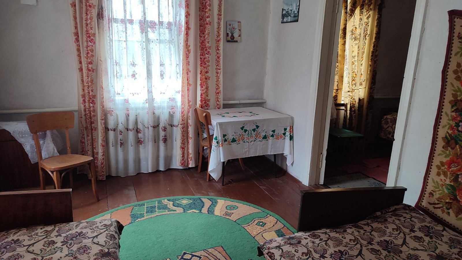 Продаж будинку 60м2, 4 кімнати, 43сотки. Власний вихід до річки.ID:201