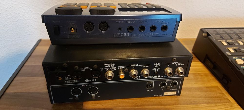 Korg i5M + Boss DR770