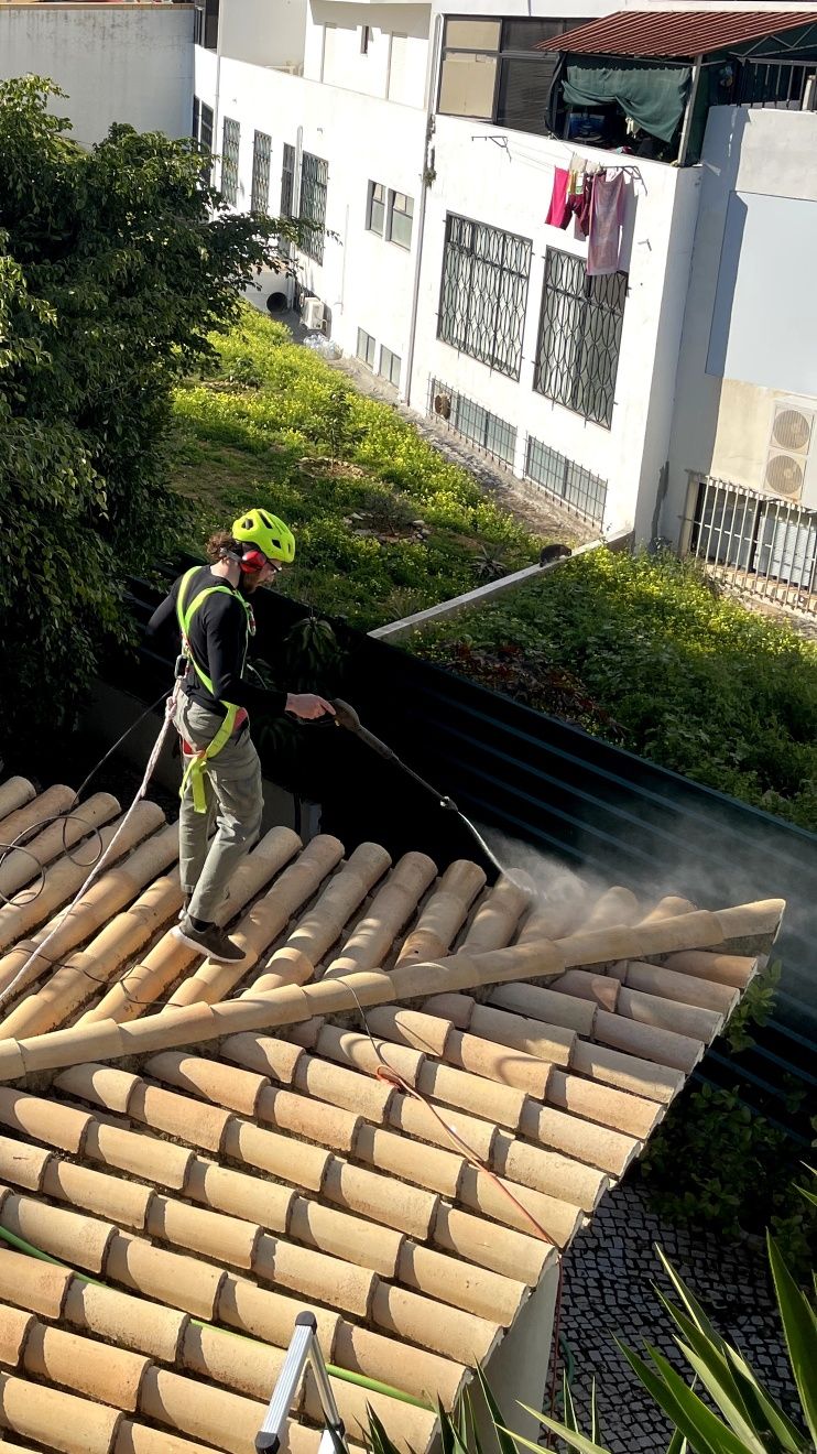 Limpeza de telhados e exteriores
