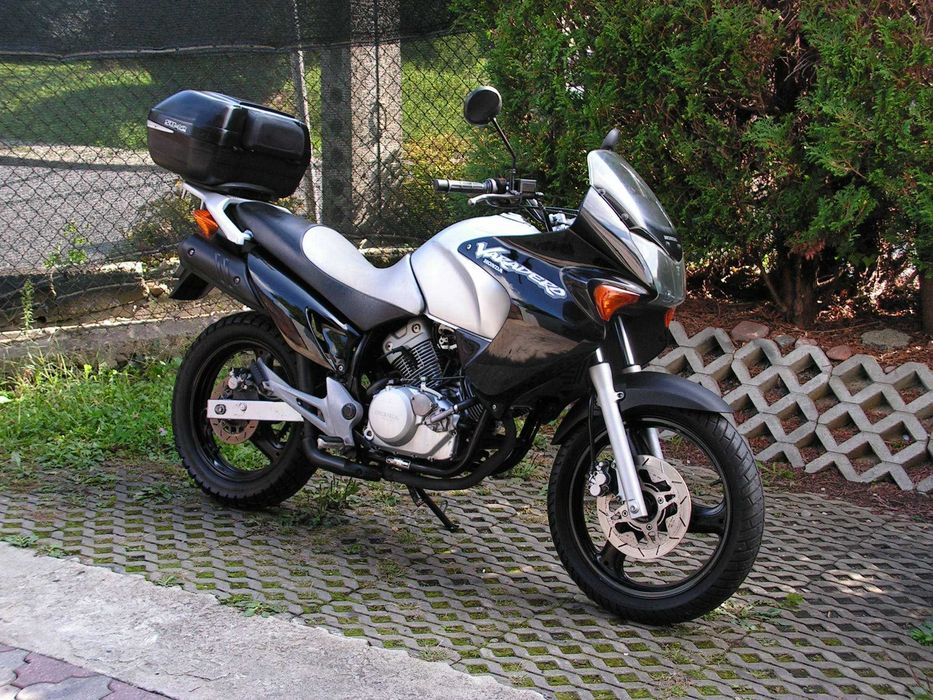 HONDA VARADERO 125 cc XL KUFER shadow yamaha dt wr mt cbr cbf 2001r