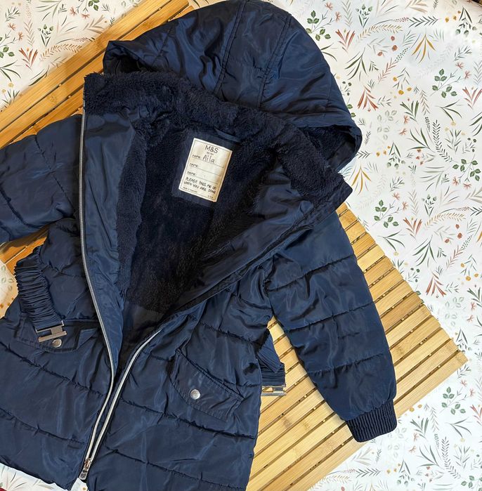 Куртка зимова на дівчинку 6-7р