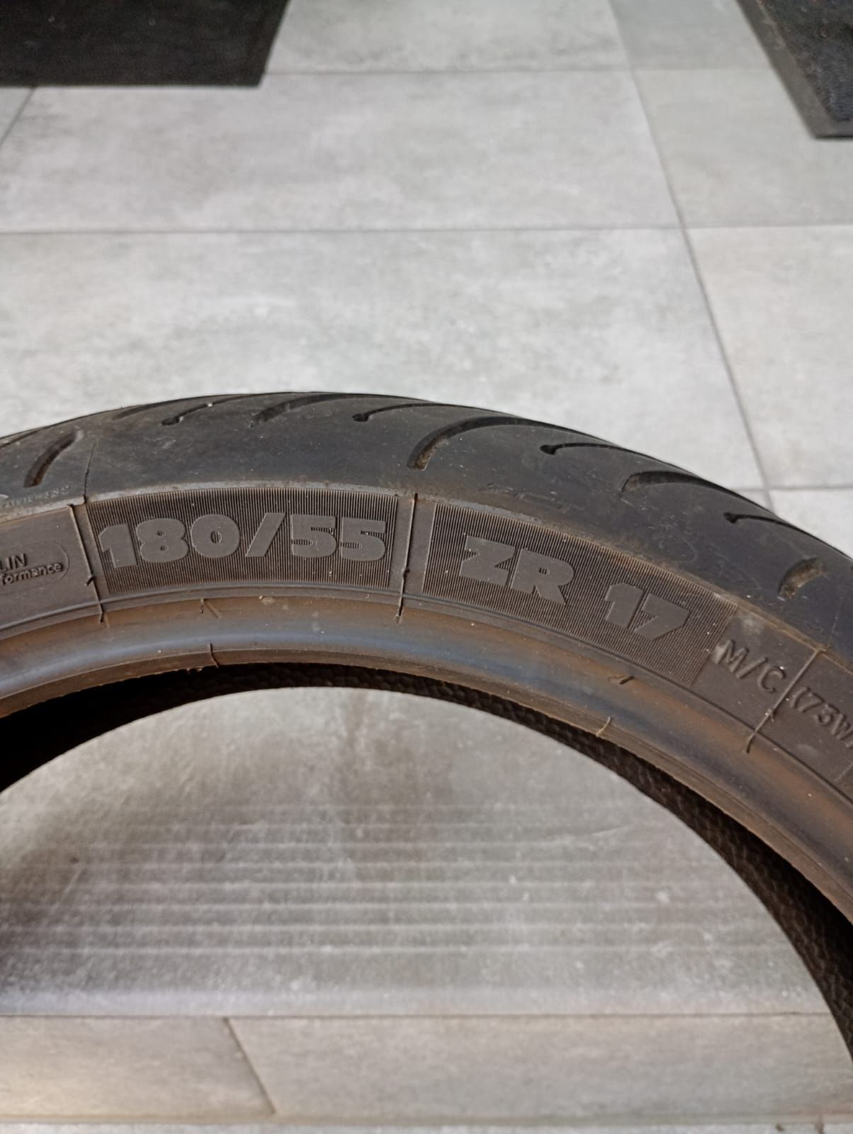 Opona Michelin 17"