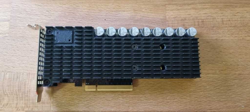 LIQID Element LQD L3000-8i 4x256GB NVME SSD PCIe IO Akcelerator