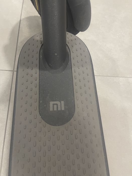 Trotinete Xiaomi MI Essential