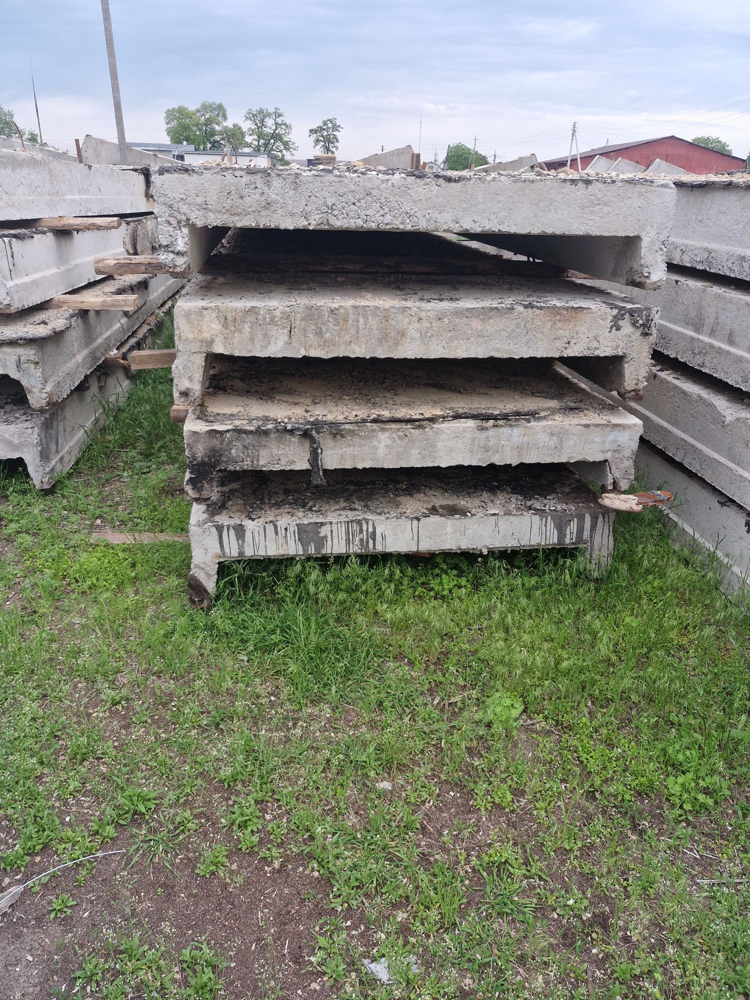 Продам плити  6×1.5 м.