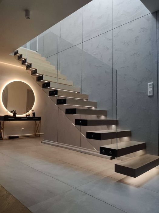 Lustra na wymiar, kabiny prysznicowe.