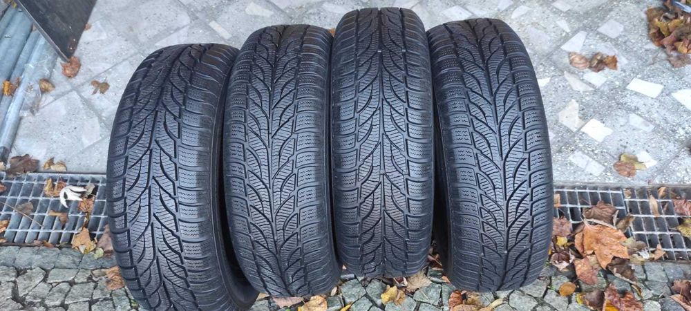 Opony zimowe Paxaro 2024r 8,5 mm bieżnik 195/65/15