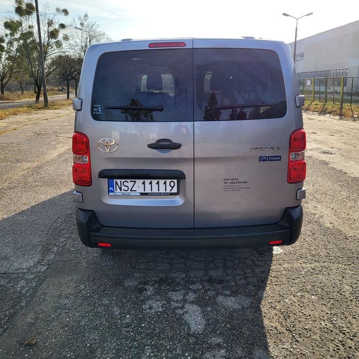 Wynajem busa 9os. Z kierowcą lub bez