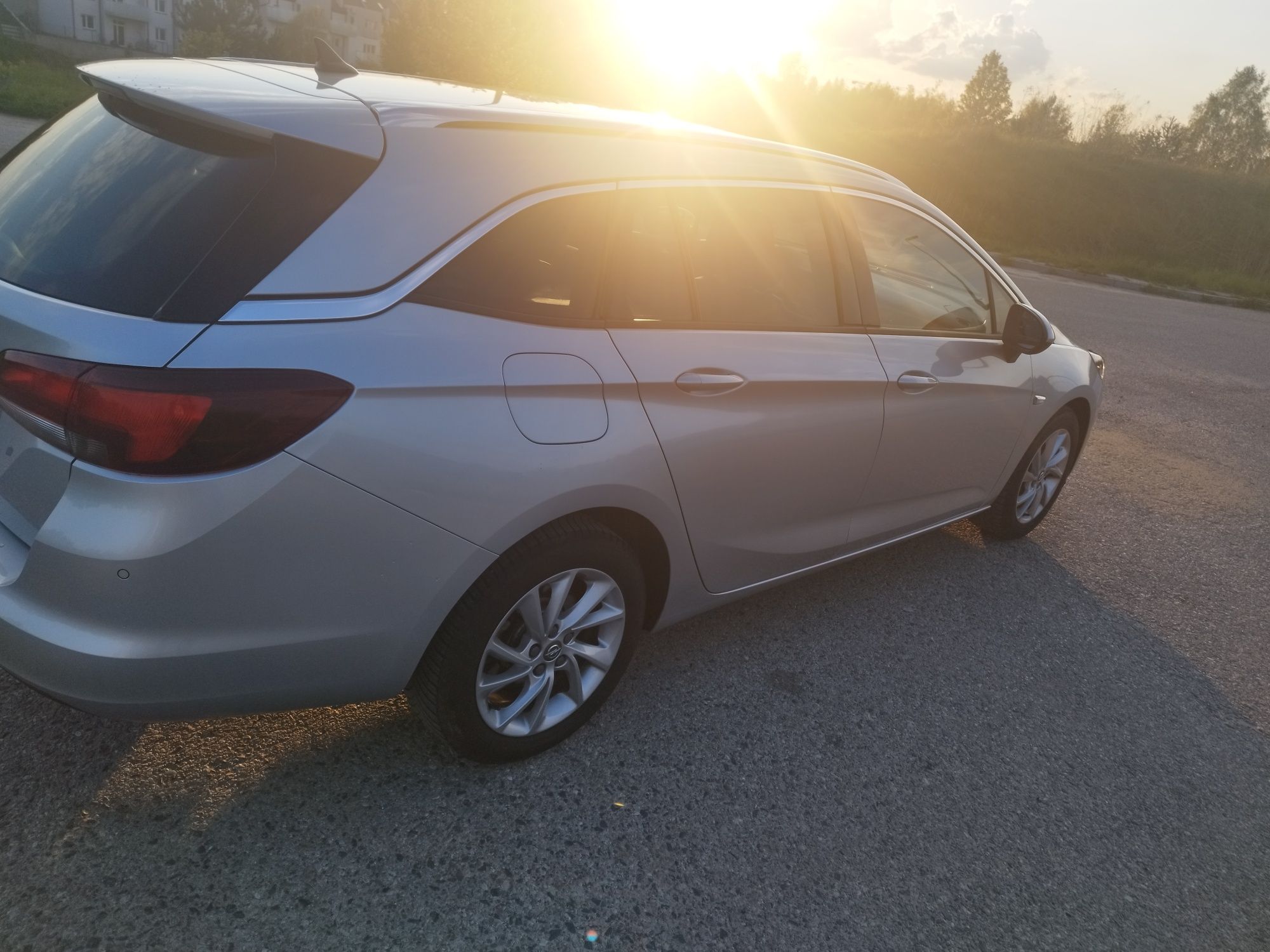 Opel Astra Sports Tourer+  1.6 CDTI