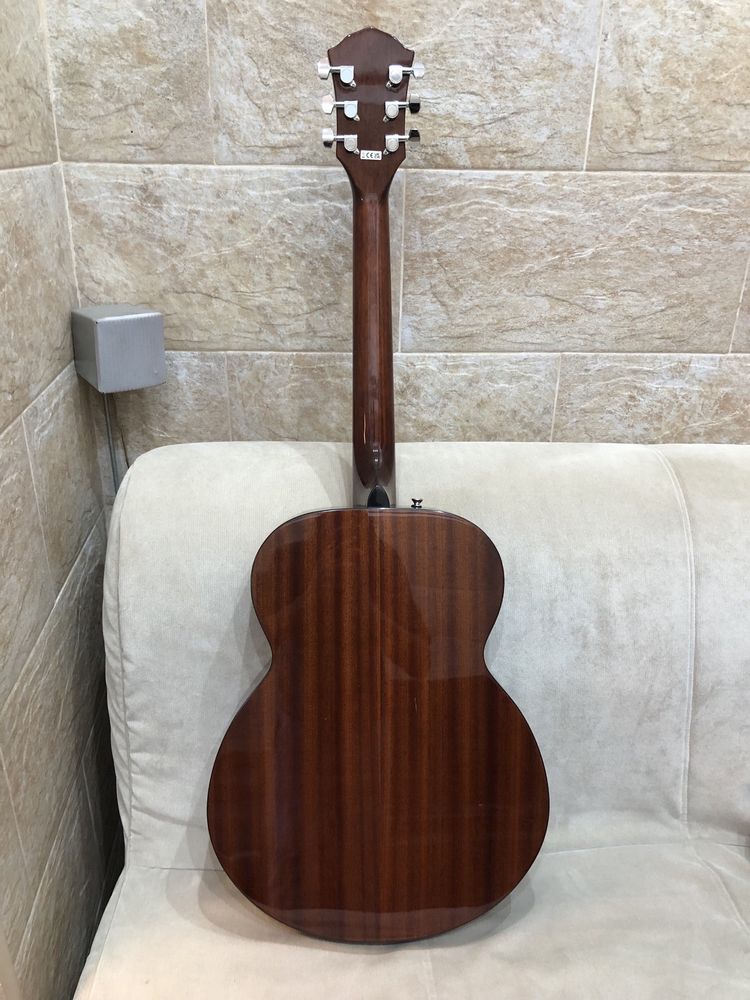 Guitarra acústica Fender