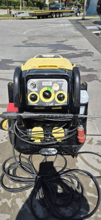 Sprzedam myjkę ciśnieniową karcher hds 8/18-4M