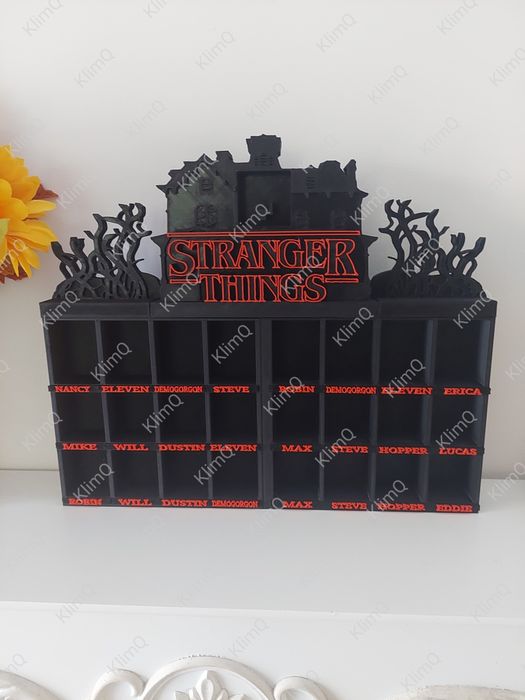 Kinder Joy Stranger Things półeczka stojak na figurki