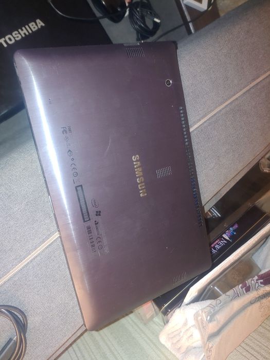 Ноутбук samsung xe700t1a-a09us i5 2gen 4gb 128ssd bat 4 h