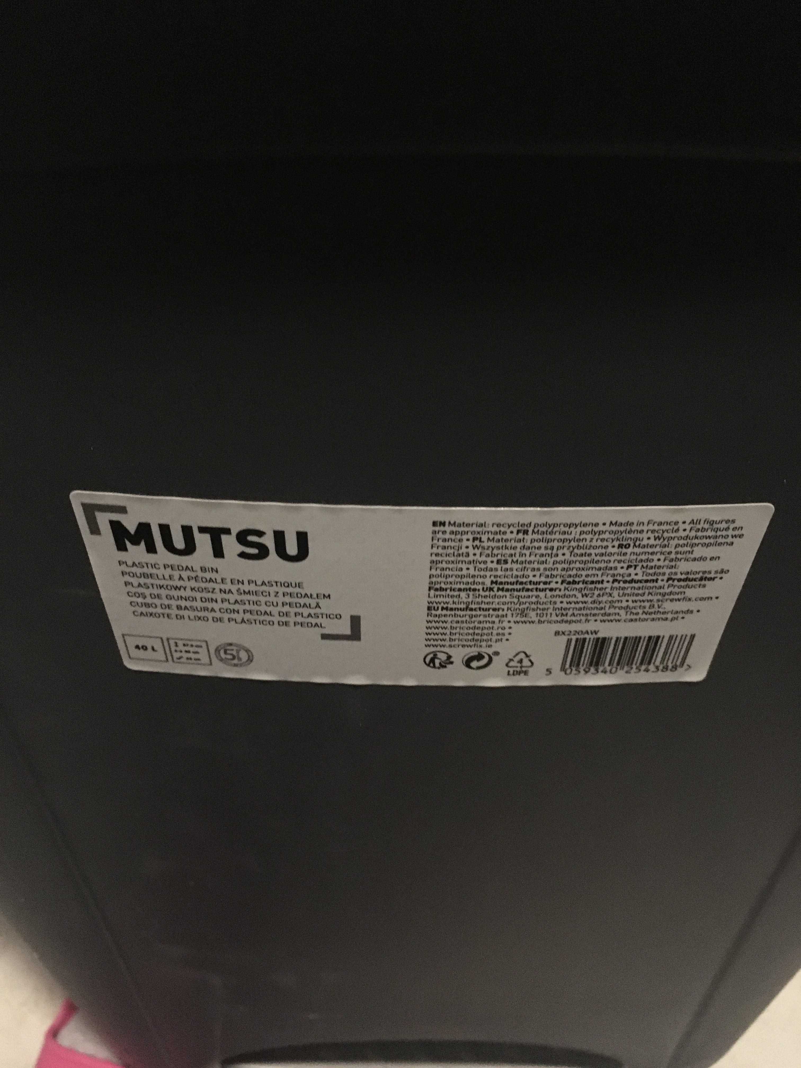 Plastikowy kosz na śmieci z pedałem - mutsu