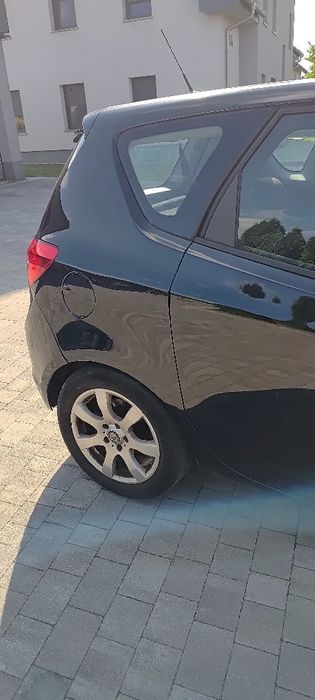 Opel  Meriva  2011