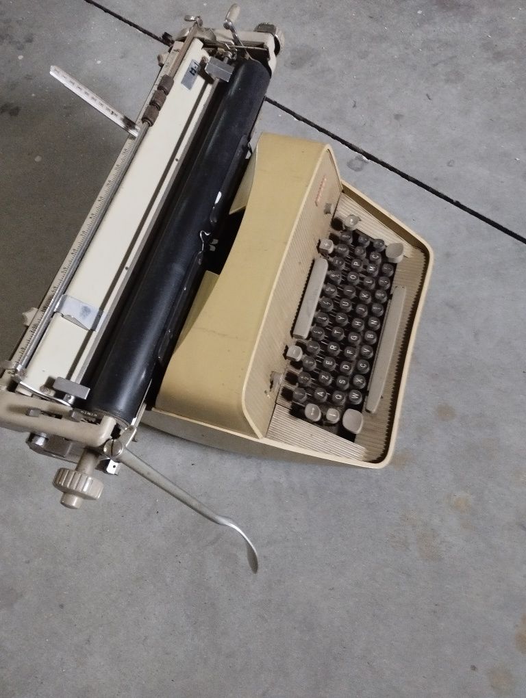 Máquina de escrever