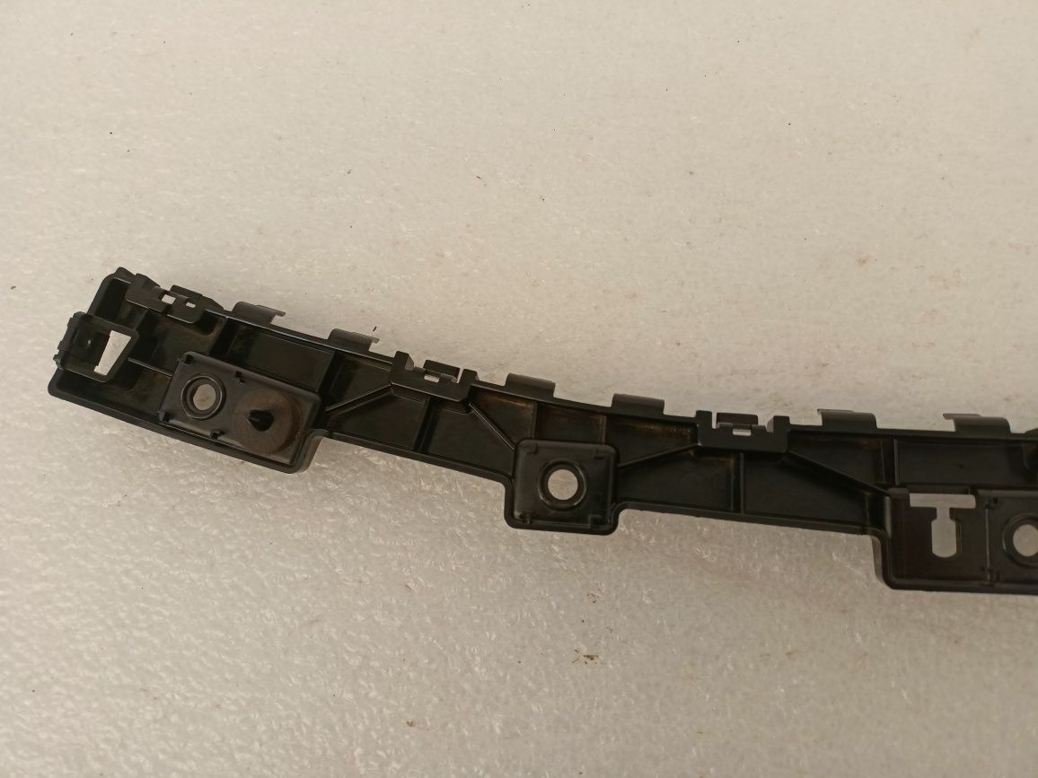 Ford S-Max MK2 ślizg zderzaka prawy tył tylny mocowanie