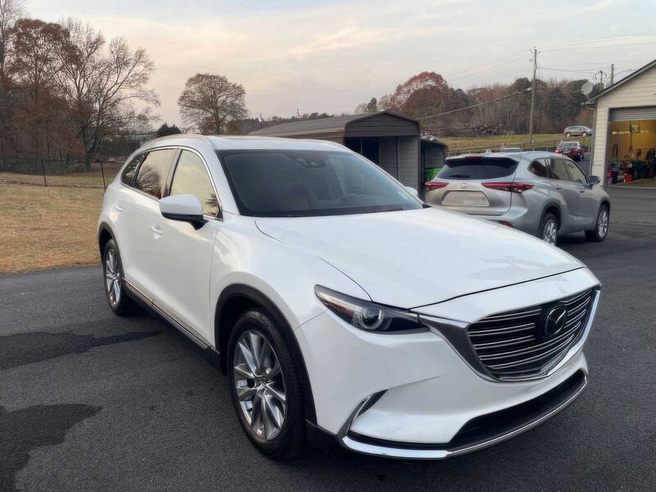 Mazda CX-9 Signature      2017