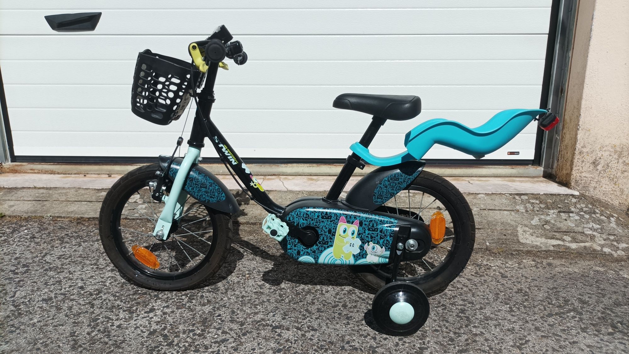 Bicicleta com rodinhas B' twin mini monsters  14 criança