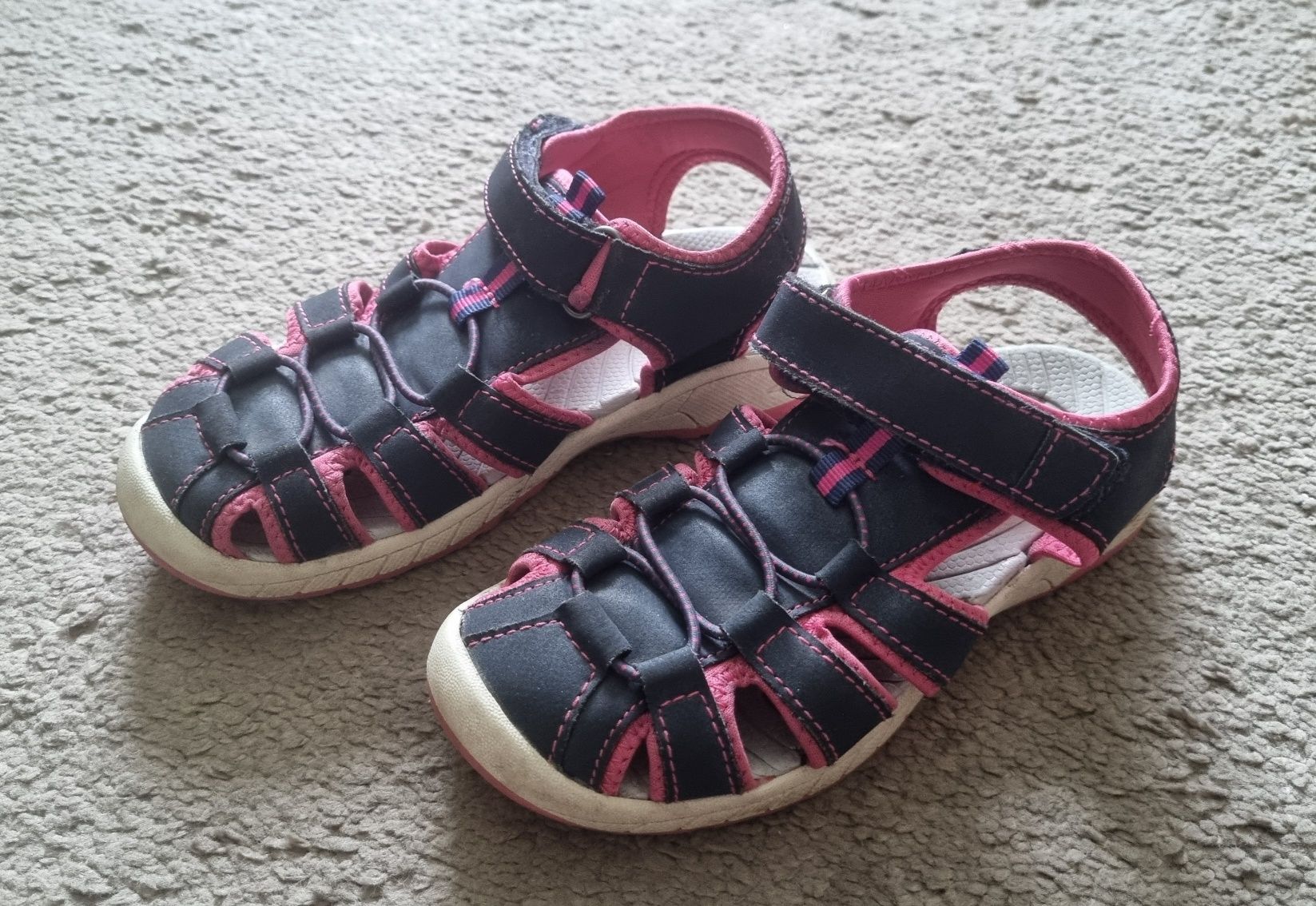 Buty / Sandały sportowe zabudowane / Sandałki Air & Fresh - rozmiar 28