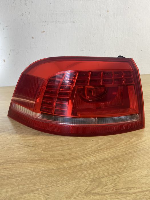 Lampa lewy tył Led Volkswagen Passat B7 Europa 3AF945207