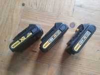 3 akomulatory bateria DeWalt 18 v
