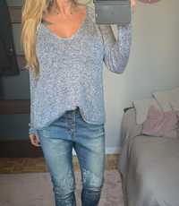 Śliczny oversize sweter H&M melanż jeans M L