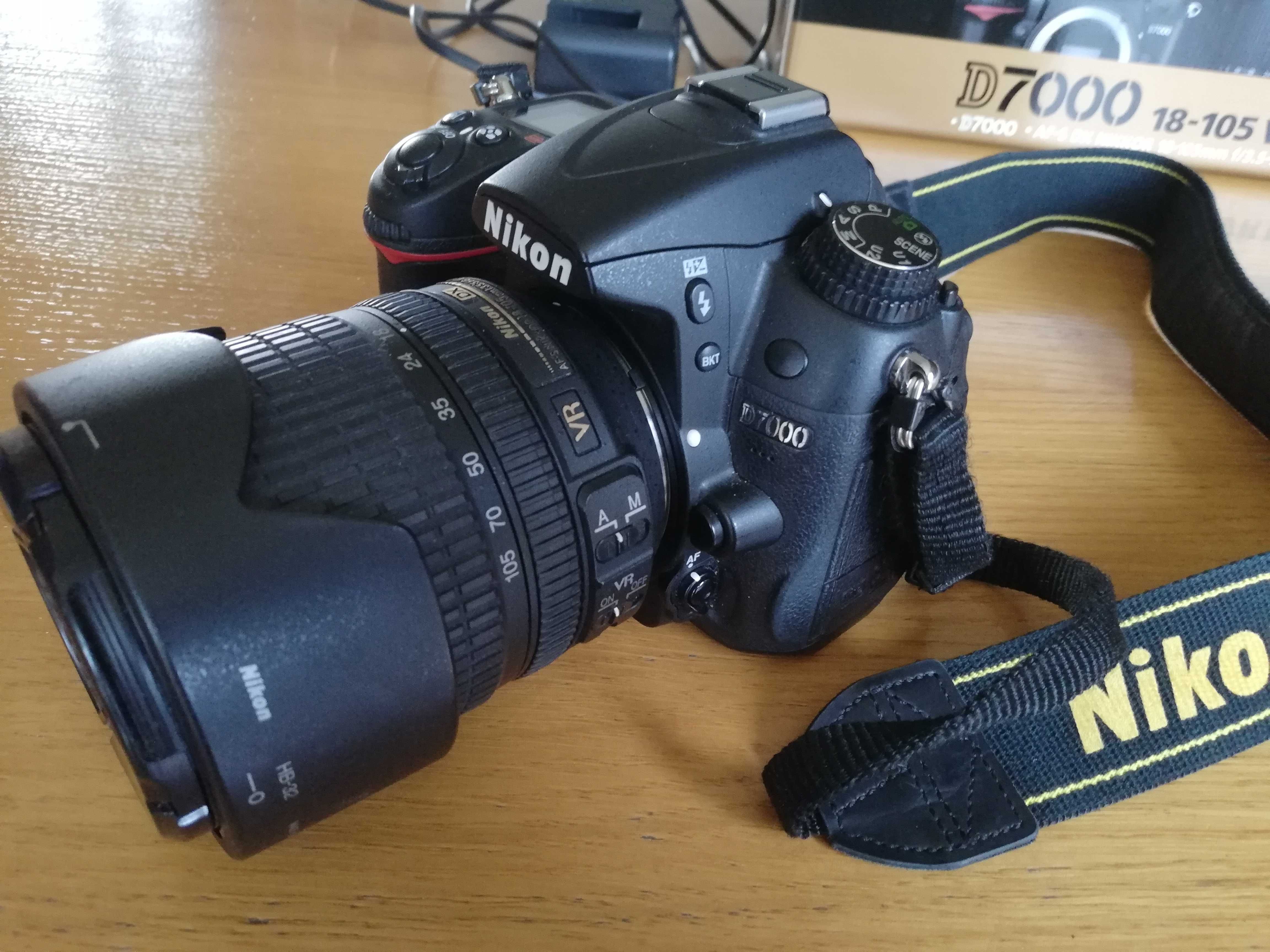NIKON D7000 Obiektyw 18-105mmF / 3,5-5,6G ED VR