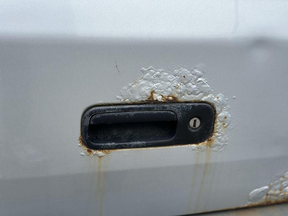 Задня ляда зі склом Volkswagen T5 2004-2010