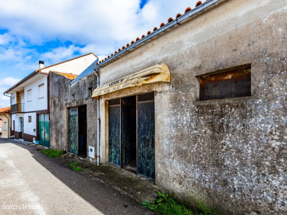 Moradia M1 - Enxofães, Ideal para investidor!