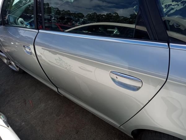 Porta trás esquerda AUDI A6 (4F2, C6)