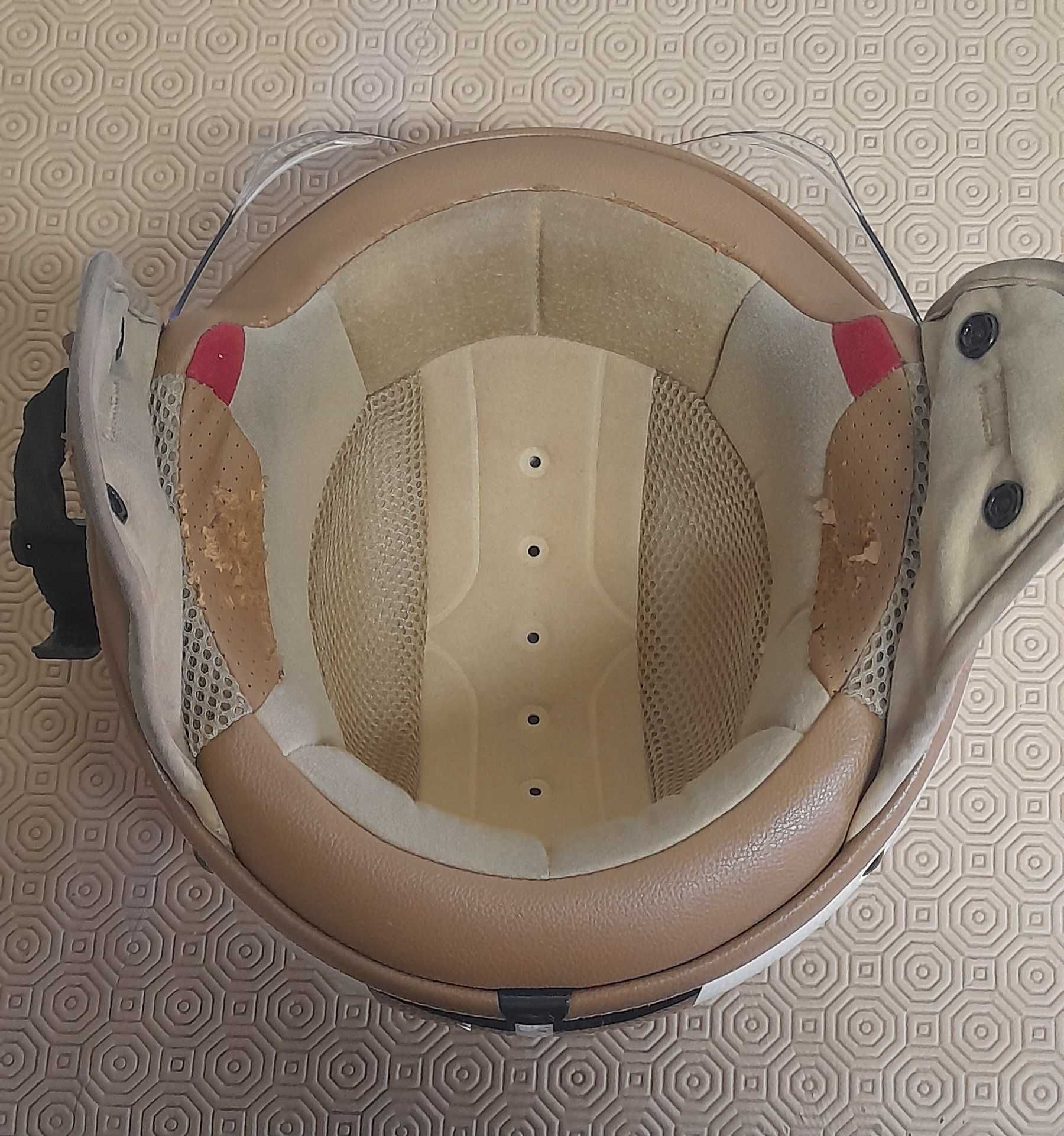 Capacete aberto para moto