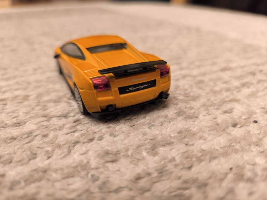 Lamborghini Superleggera 1:43