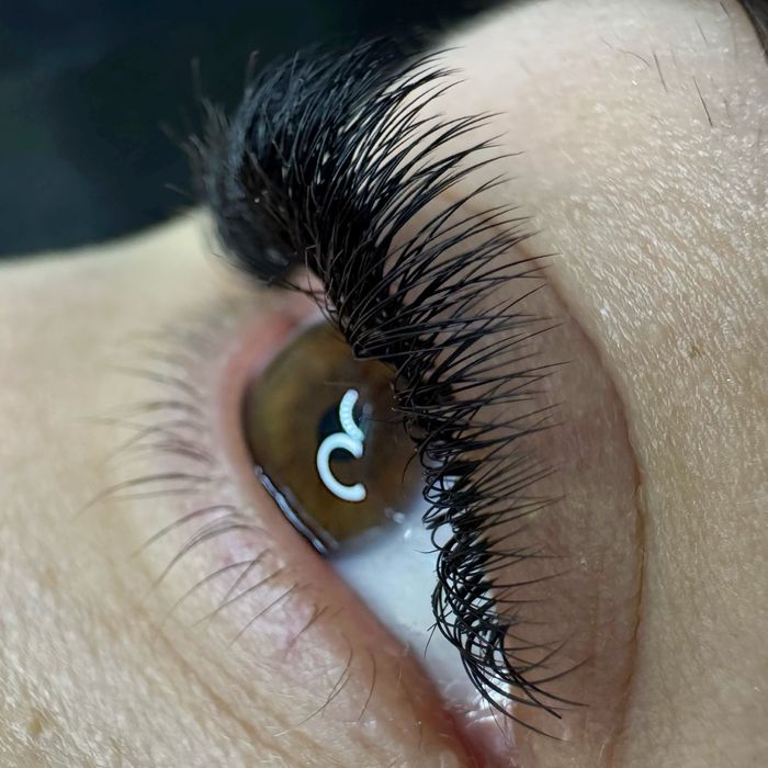 Наращивание ресниц хтз