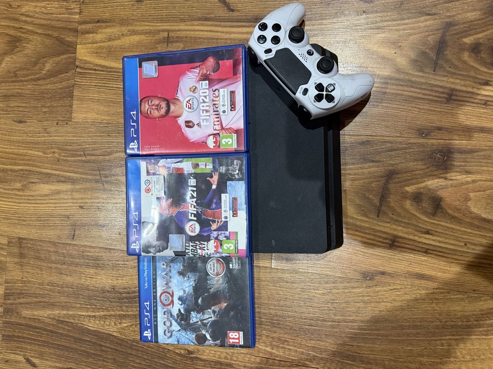 PlayStation 4 500GB zadbane Ps4