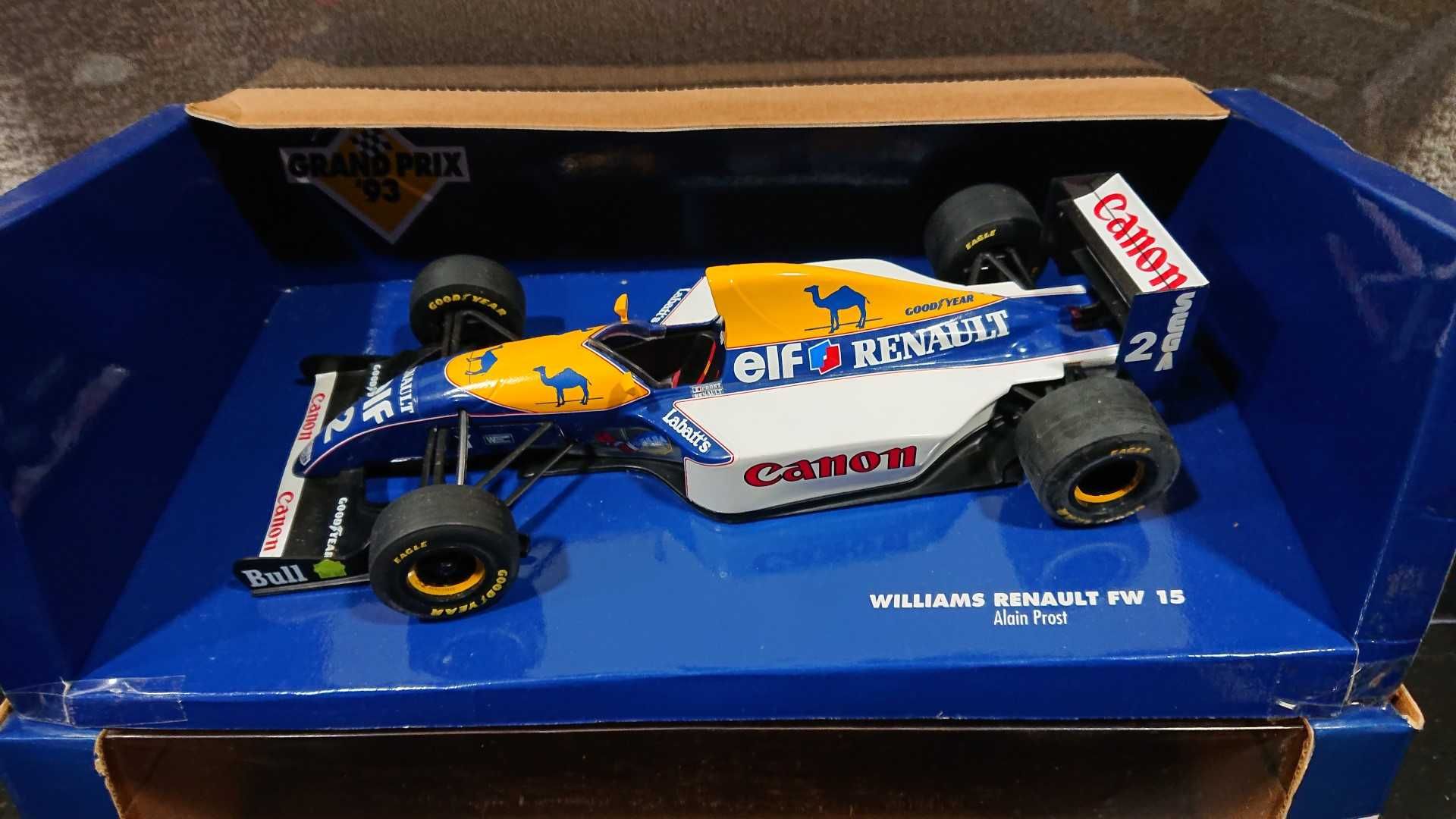3 x F1 Minichamps (1/18):  Williams 93 e 97; Toro Rosso 2008